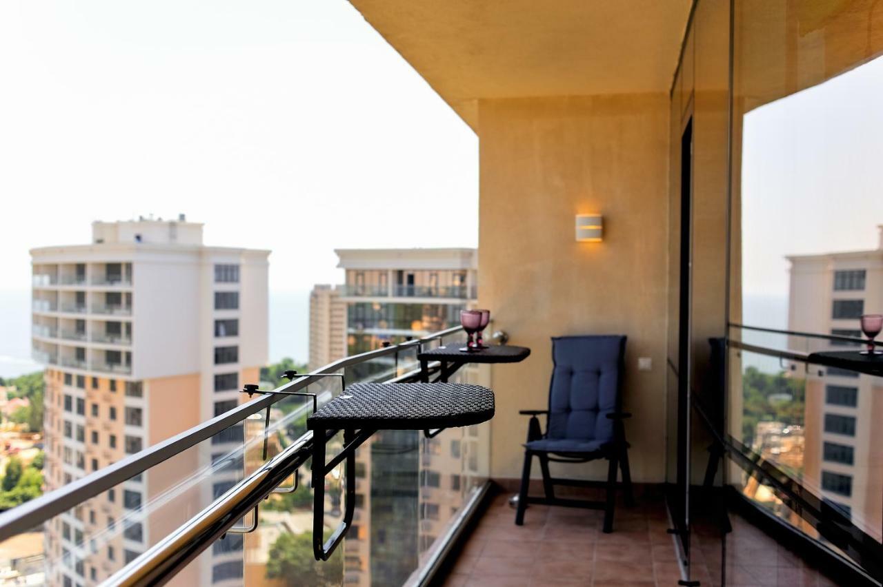 Arcadia Vip Apartments Sea View! Odessa Exterior foto